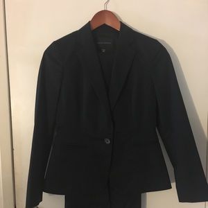 Women's Banana Republic Suit - Martin Fit